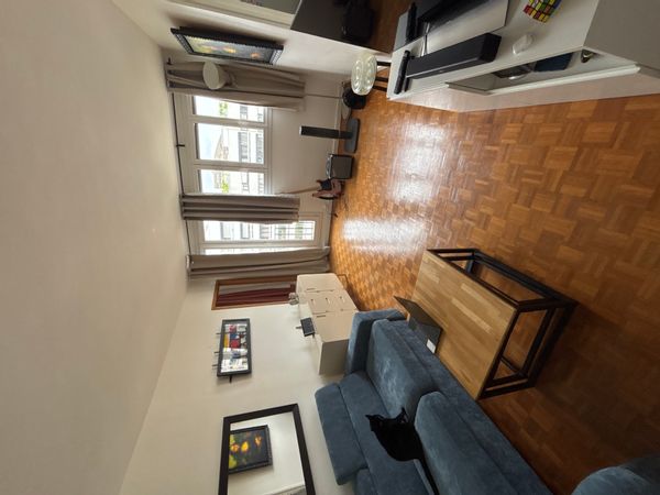 Appartement cosi, au calme dans une ville attrayante, à quelques minutes du centre de Paris