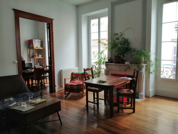 Appartement lumineux dans l'hypercentre