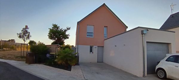 Séverine and Carl's home