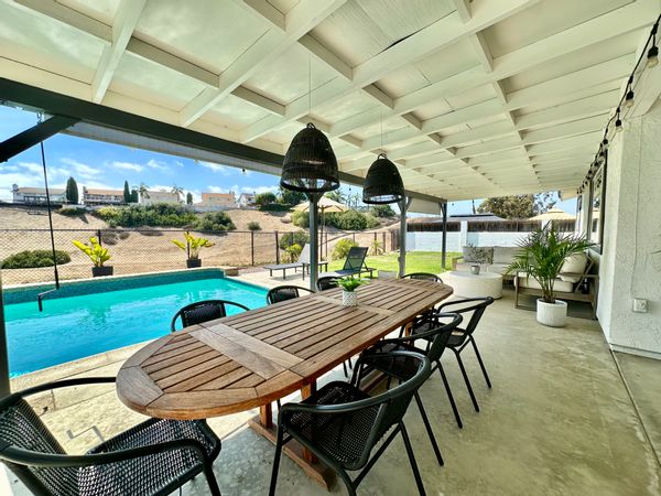3bd/2ba Oceanside Home with Pool & Hot Tub