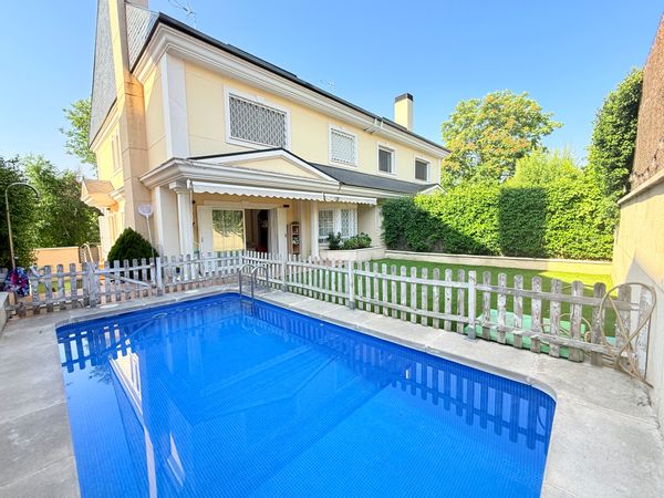 Delia's house