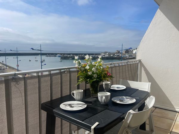 Agréable Apparemment face Mer en cœur de ville