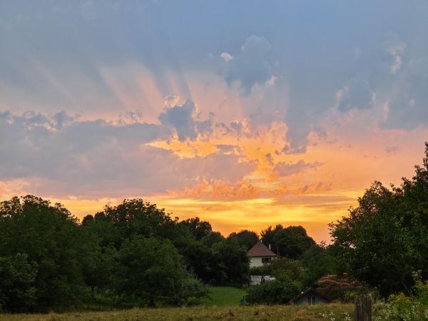 Maison de plain pied, confortable proche des Alpes, des Grandes villes.
Bienvenue à vous!!