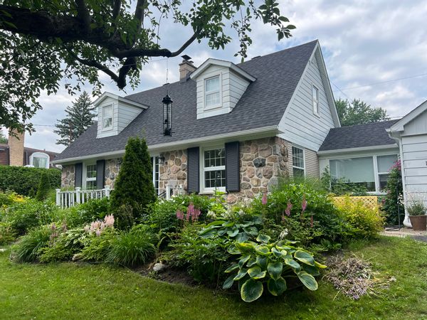 Maison entre montagne et ville