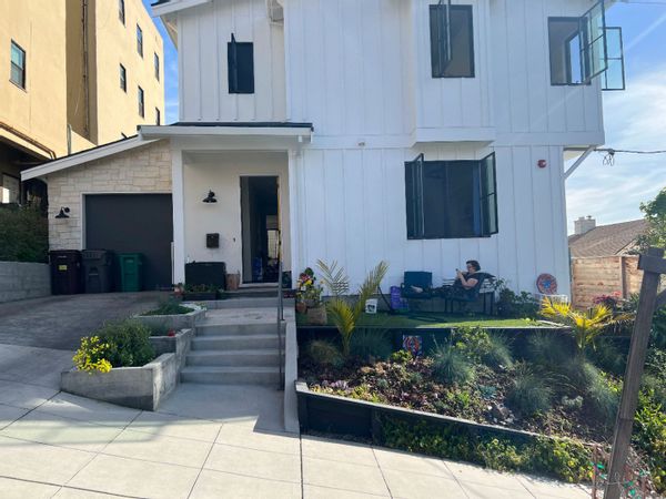 Kid-friendly new build, walk to beautiful Lake Merritt