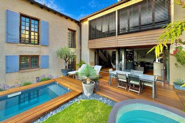 Maison centre-ville avec piscine à deux pas de Lyon