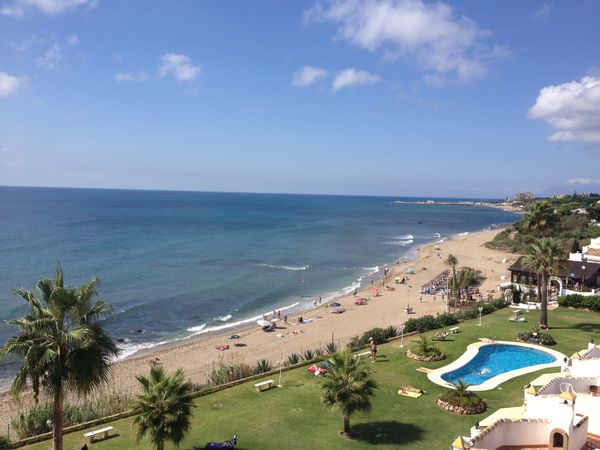 Beachfront apartment near Marbella