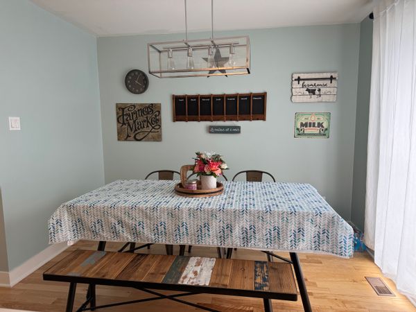 Charmante maison familiale avec piscine dans un quartier paisible de Chambly