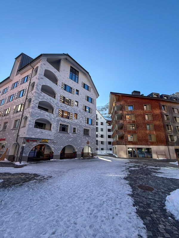 Luxury 3 Bedroom Holiday Apartment, Andermatt Elegant Alpine Living | Private Sauna | Wellness Spa