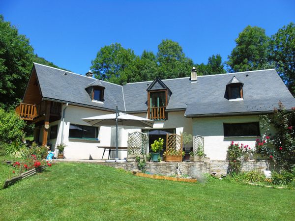 Sports, nature, détente en vallée du LOURON/PYRENEES