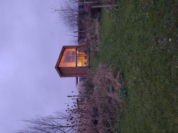 Peaceful family home with garden and cat (25 min from Amsterdam, Utrecht, Amersfoort, Almere)