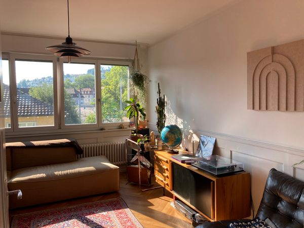 Centrally located 2 bedroom Apartment 5 min from the river.