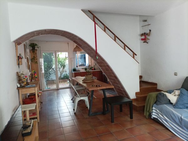 La maison de Noa, Ofer i Georgina