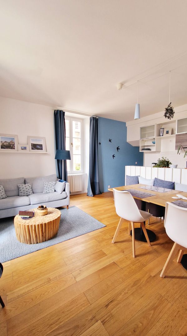 Emilie's house