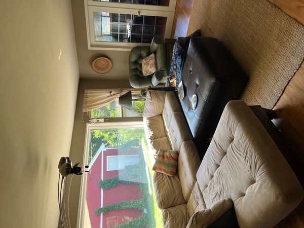 Sunny stylish open floor plan city home with adjacent park