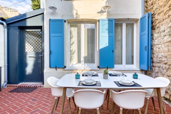 Maison de pêcheur / Terrasse + 2 Vélos Électriques / 5 minutes à pieds de la plage