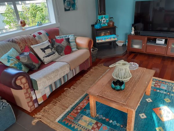 Coastal Cottage in Opunake, NZ