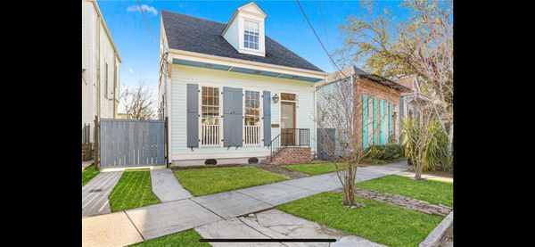 Charming Creole Cottage (French Quarter)