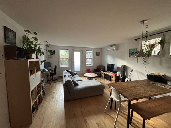 La maison de Caroline, Jérémie et Izïa