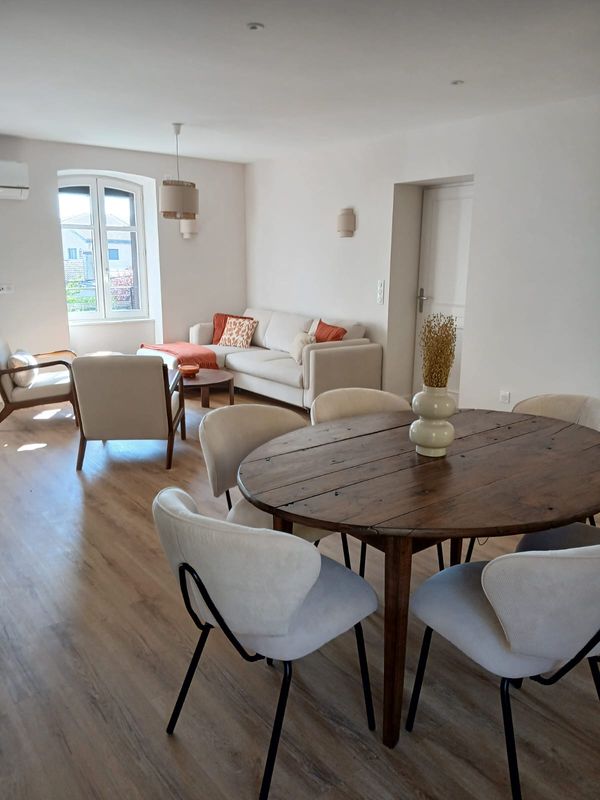 Appart cosy, cœur petite ville, proche voies vertes et cyclo, gare sncf, 30' gorges Loire, 1h Lyon