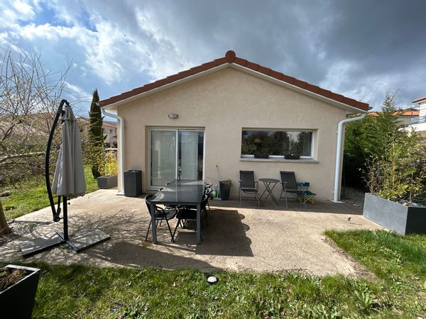 Auvergne: maison, calme, jardin