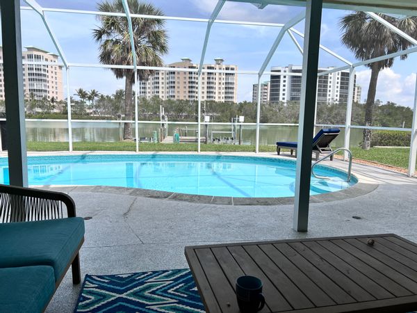 South Fort Myers Beach Boating and Dolphin-loving Paradise