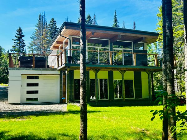 Marie-Julie's house