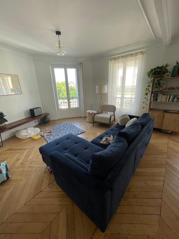 Appartement à deux pas du bois de Vincennes, et du centre de Paris (métro ou bus).