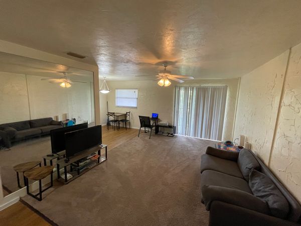 Apt in the heart of Fort Myers South