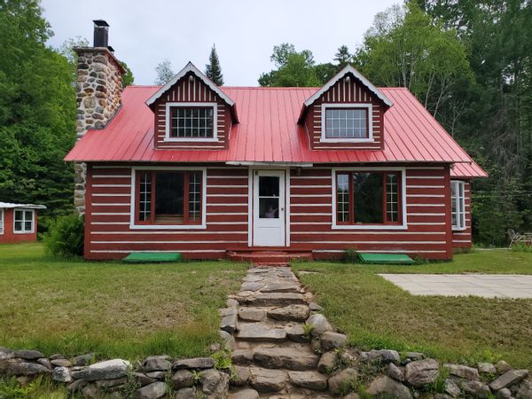 Jonas's house