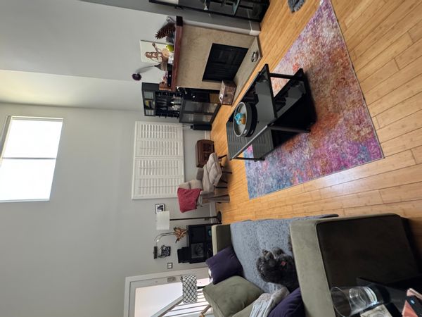 Unique, bright 1 bedroom with loft.