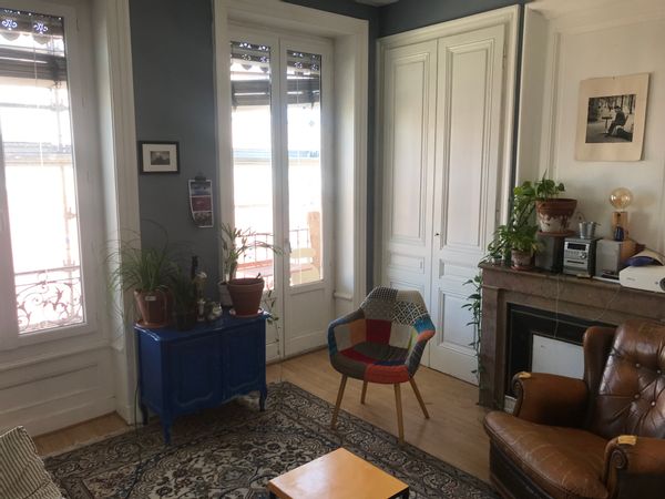 Appartement typiquement lyonnais au cœur de la Guillotière