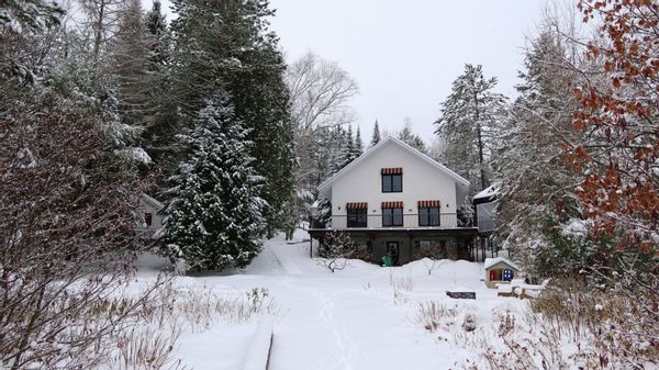 Maison paisible au bord du lac