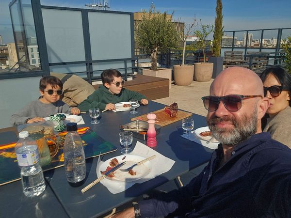 La maison de Kim, Antoine, Jacques et Georges