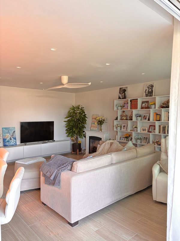 Piso de 3 dormitorios en urbanización con piscina cerca de Pamplona