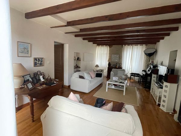 La maison de Poitiers.