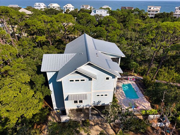 La maison de BOBBI (AND GREG)