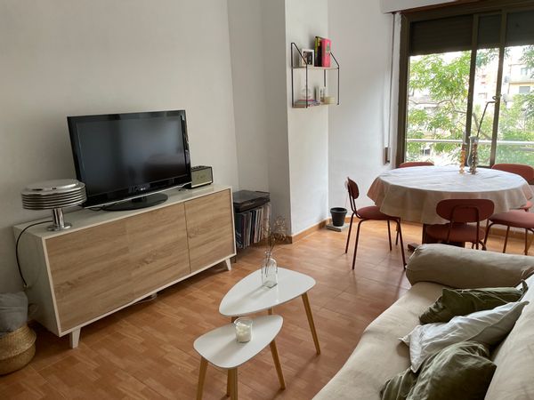 Angela & Chiara Apartamento acolhedor em bairro residencial (Vilapicina/Horta) - Barcelona