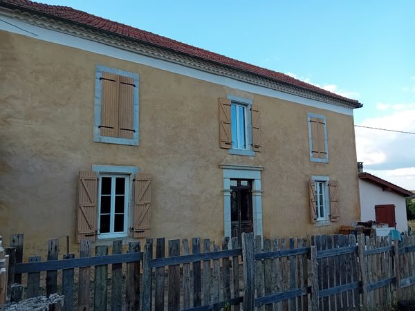 Maison traditionnelle gasconne au calme