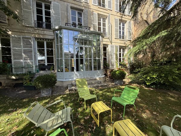 Appartement de 3 chambres en duplex dans un immeuble de caractère