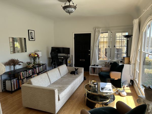 Beautiful stylish light-filled Los Feliz one bedroom