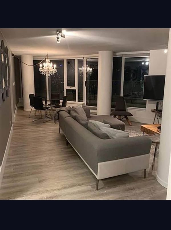 Downtown Vancouver Sub Penthouse with amazing view