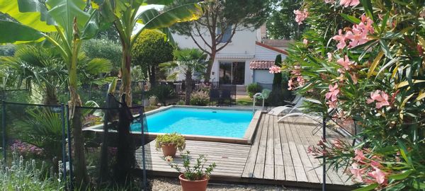 Un air de vacances entre Toulouse et Albi dans un jardin secret