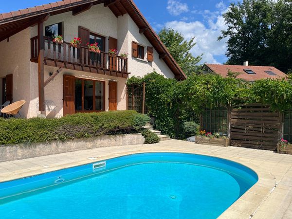 Villa familiale au calme : nature/randonnées/visites et ski l'hiver (20 minutes des stations)