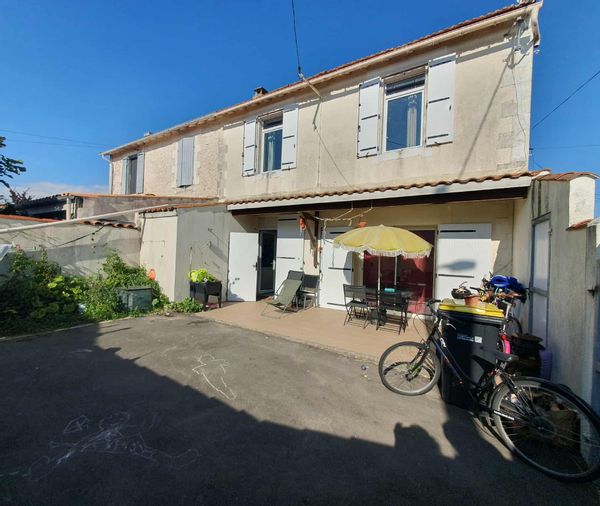 Cécile et Amadou's house