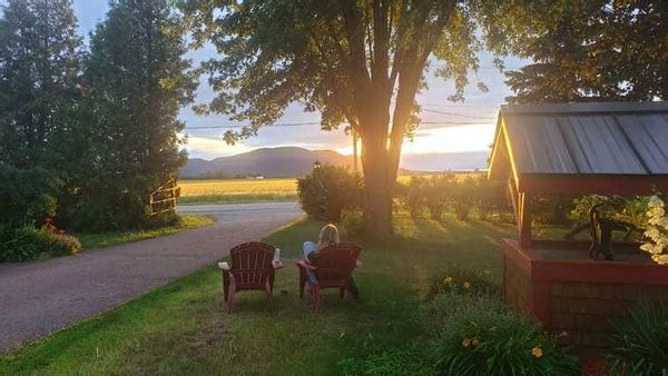 Charmante maison ancestrale en pleine nature, à deux pas du Mont-Saint-Hilaire