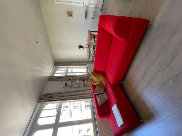 Gezellig en lichtrijk appartement met terras in hartje Gent – de perfecte uitvalsbasis!