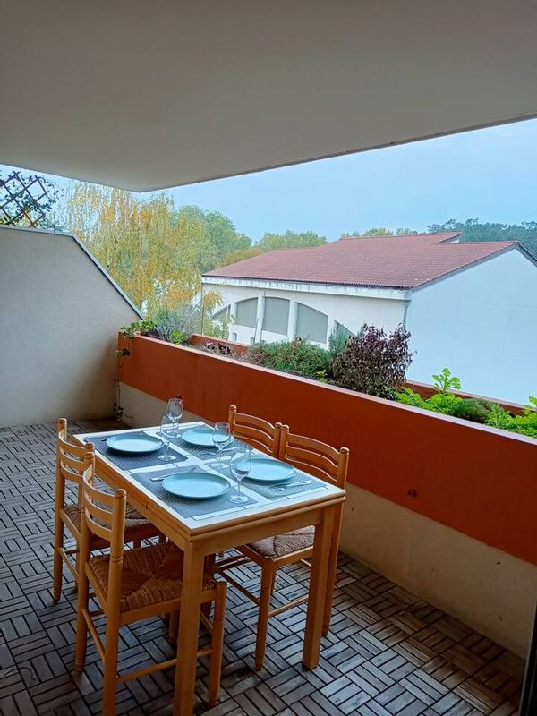 Appartement lumineux avec balcon