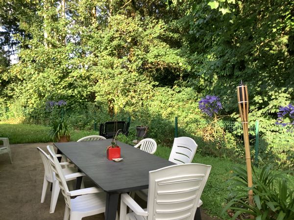 La maison de Delphine ,chemins randonnées etforet attenant et proche de Lorient,20 mn des plages et