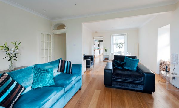 Stylish home with granny flat, private garden nr Lake District – easy access to Manchester & London
